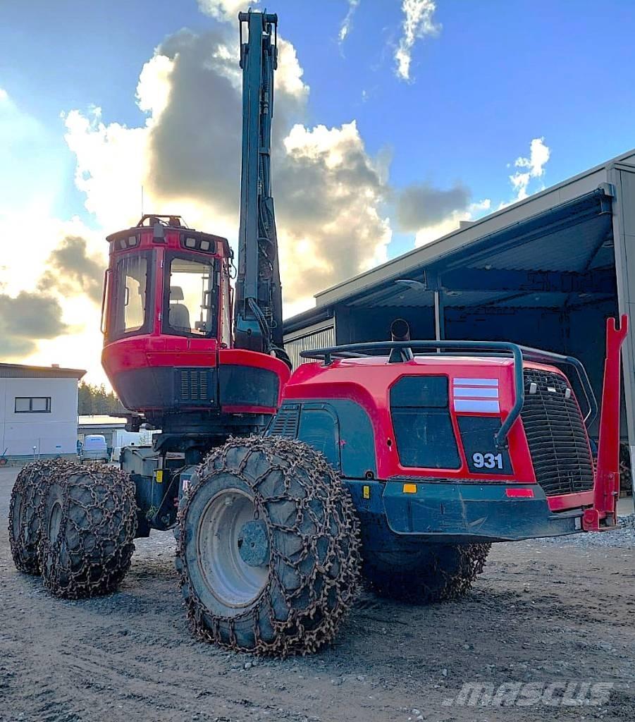 Komatsu 931 Cosechadoras