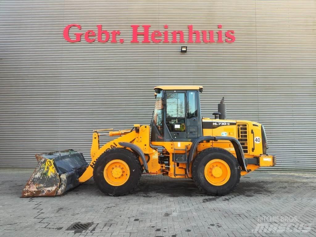 Hyundai HL 730-9 Cargadoras sobre ruedas