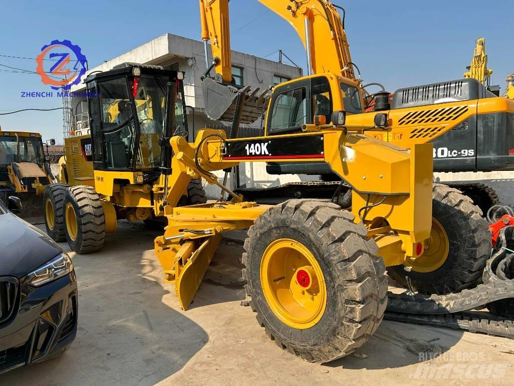 CAT 140 K Motoniveladoras