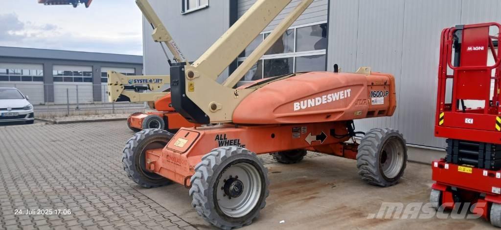 JLG M 600 JP Plataforma de trabajo articulada