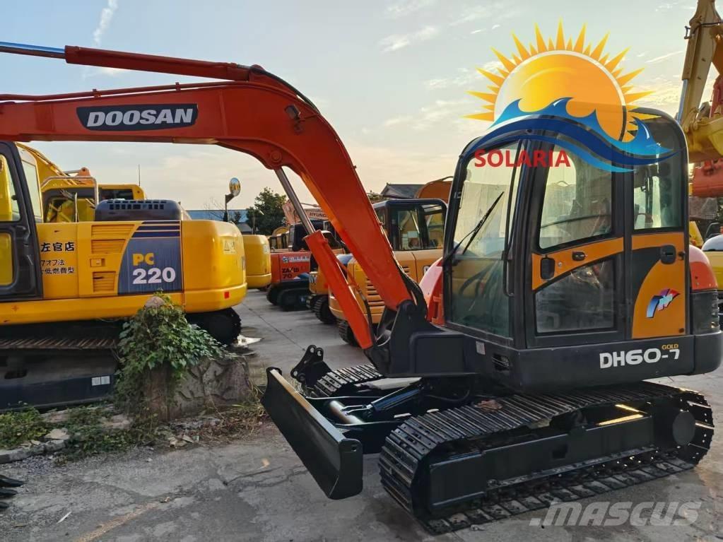 Doosan DH 60-7 Mini excavadoras < 7t