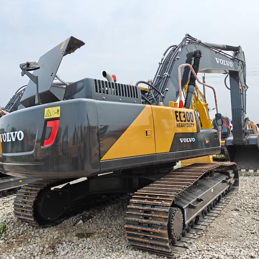 Volvo 300D Excavadoras de cadenas