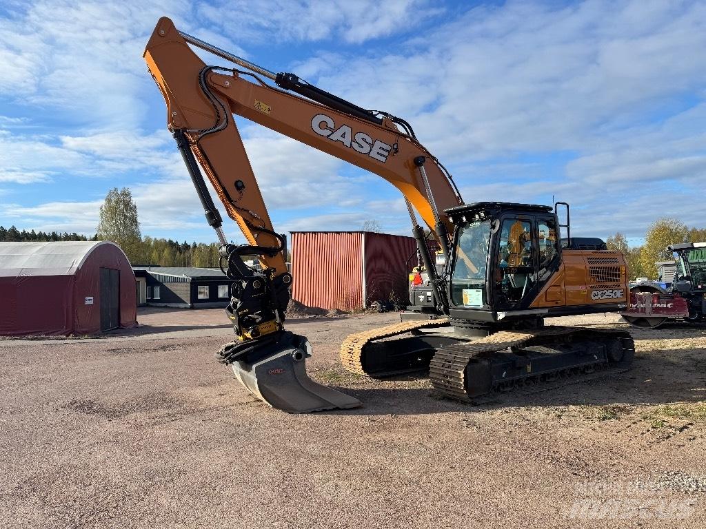 CASE CX250E Excavadoras de cadenas