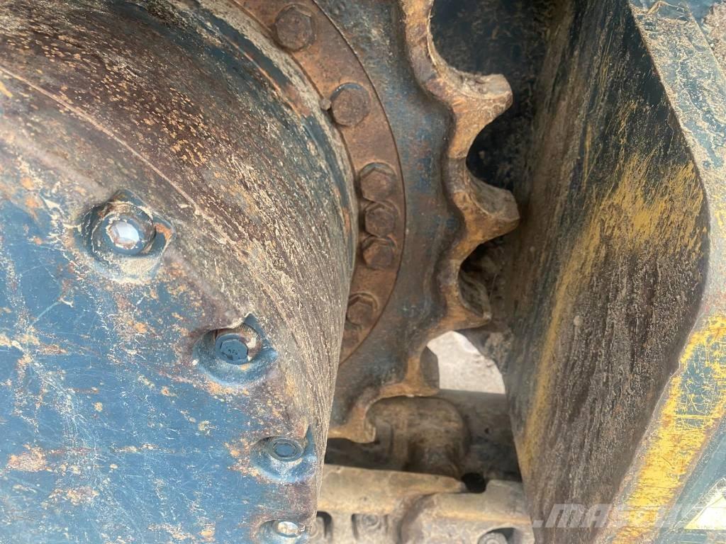 Hyundai HX 220 AL Excavadoras de cadenas