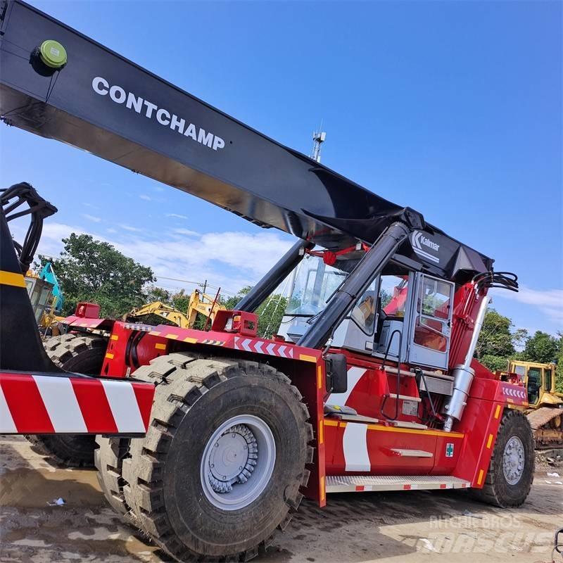Kalmar DRF 450 Manipulador de contenedores