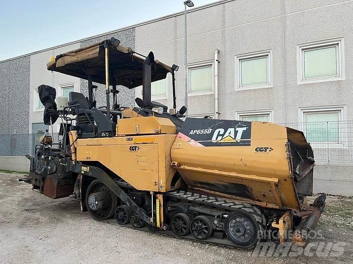CAT AP 655 D Asfaltadoras