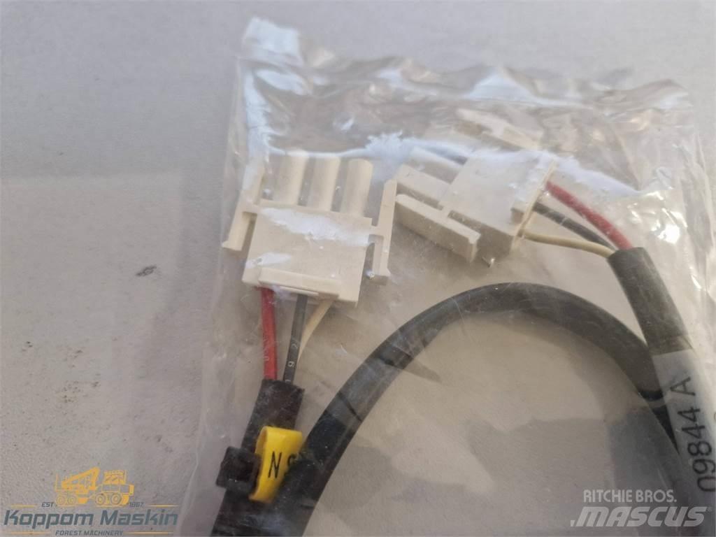 Rottne 401-09844A Electrónicos