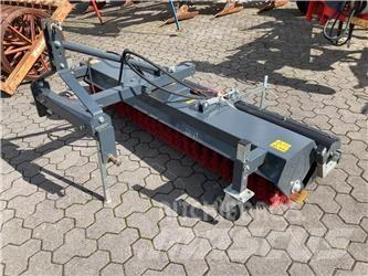 Saphir FKM 231 Otros equipos usados para la recolección de forraje