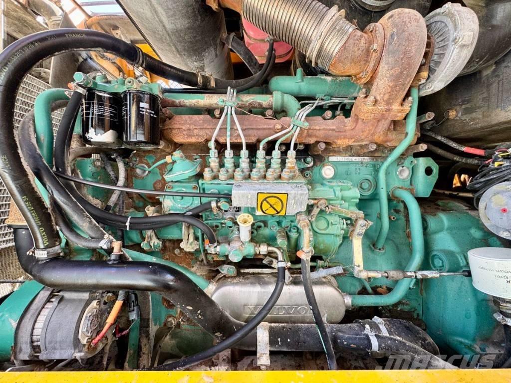 Volvo L 120 D Cargadoras sobre ruedas