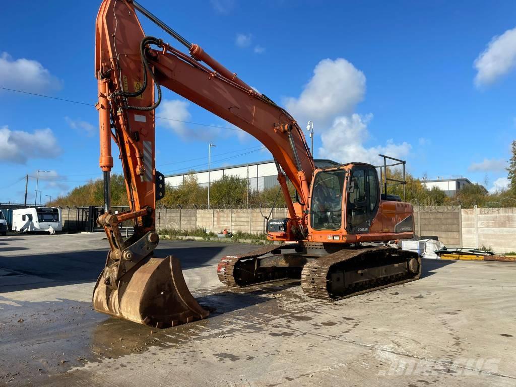 Doosan DX 255 LC Excavadoras de cadenas