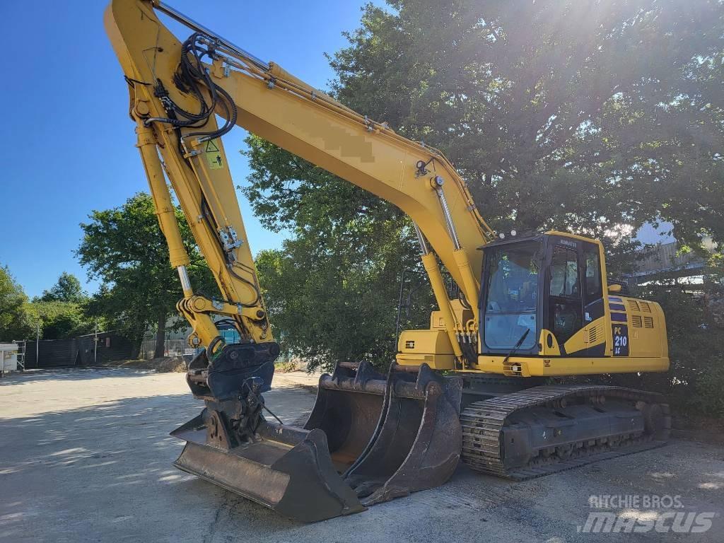 Komatsu PC210LC-11 Excavadoras de cadenas