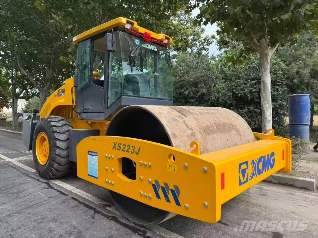 XCMG XS 223 J Rodillos de un solo tambor