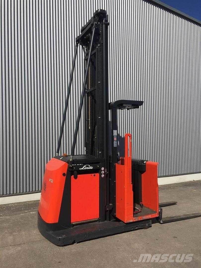 Linde V12 Recogepedidos de gran altura