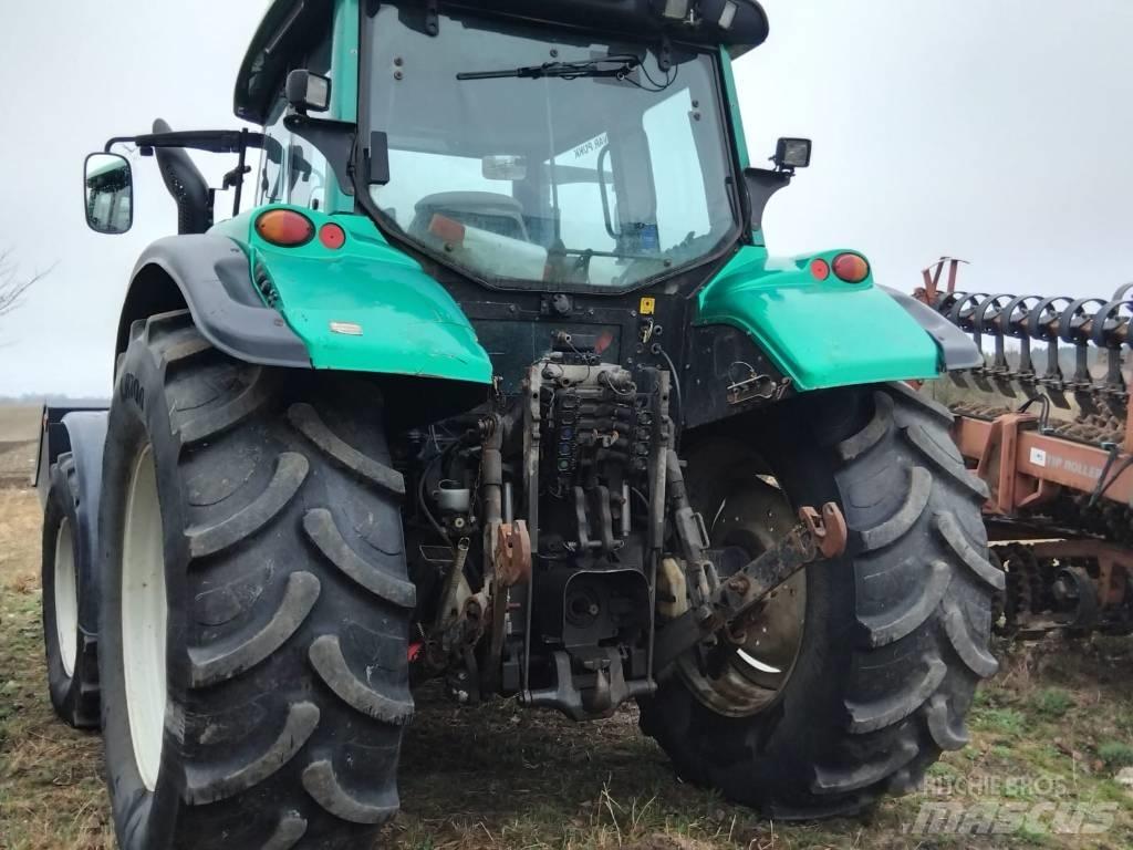 Valtra N 142 D Tractores