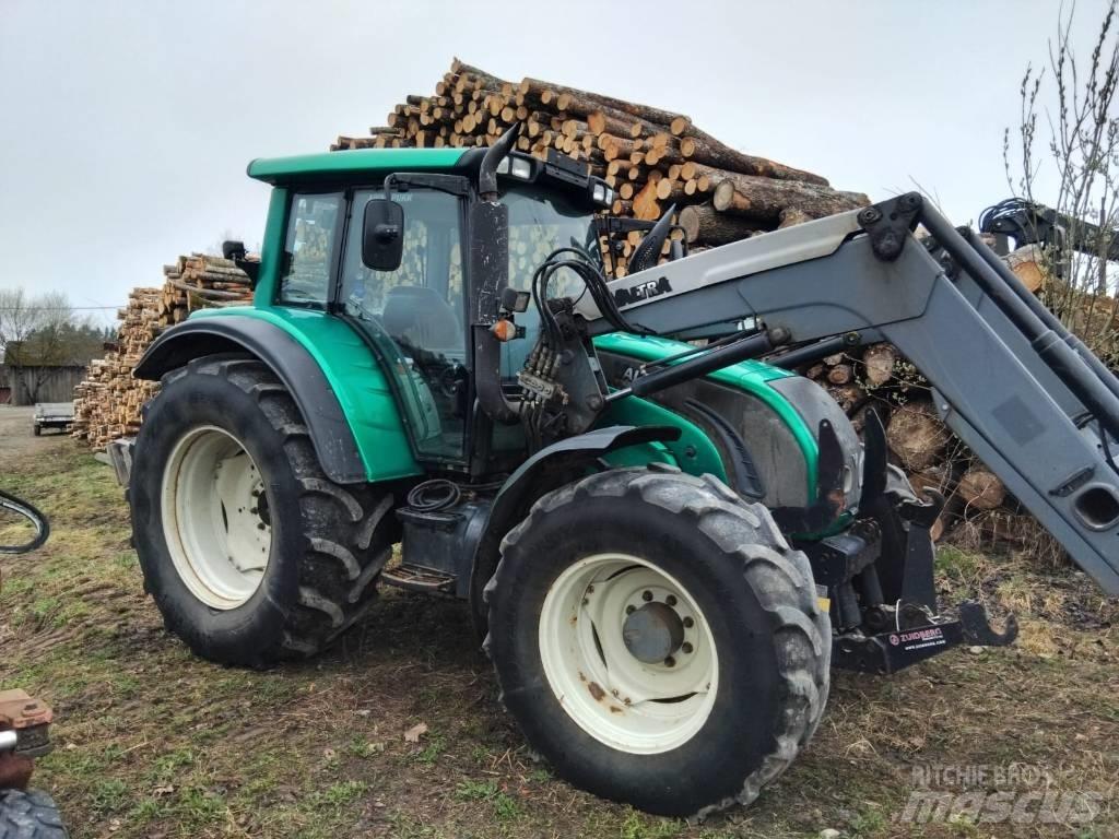 Valtra N 142 D Tractores