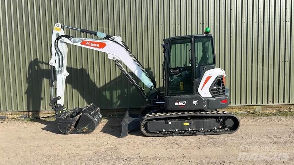 Bobcat E60 Mini excavadoras < 7t
