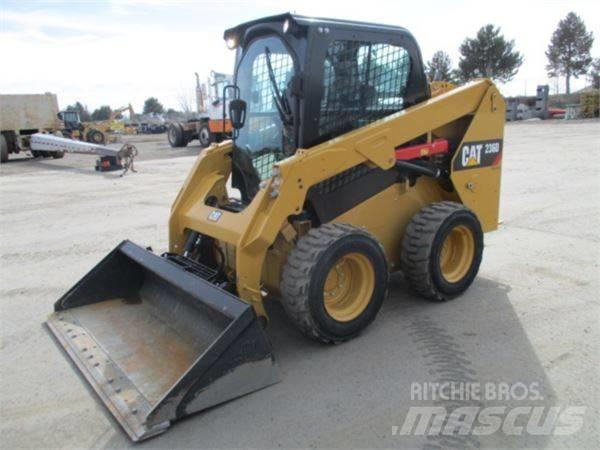 CAT 236 D Minicargadoras