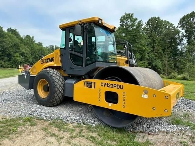 XCMG CV 123 PDU Rodillos de un solo tambor