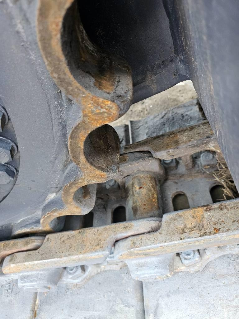 Fuchs RHL 335 Excavadoras de manutención