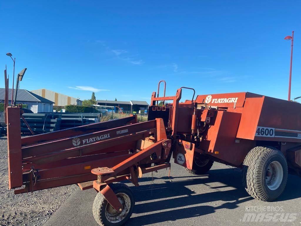 Hesston 4600 Empacadoras cuadradas