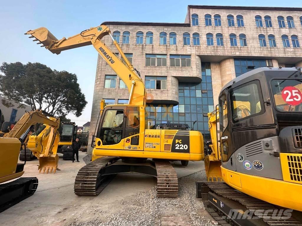 Komatsu PC 220-8 Excavadoras de cadenas