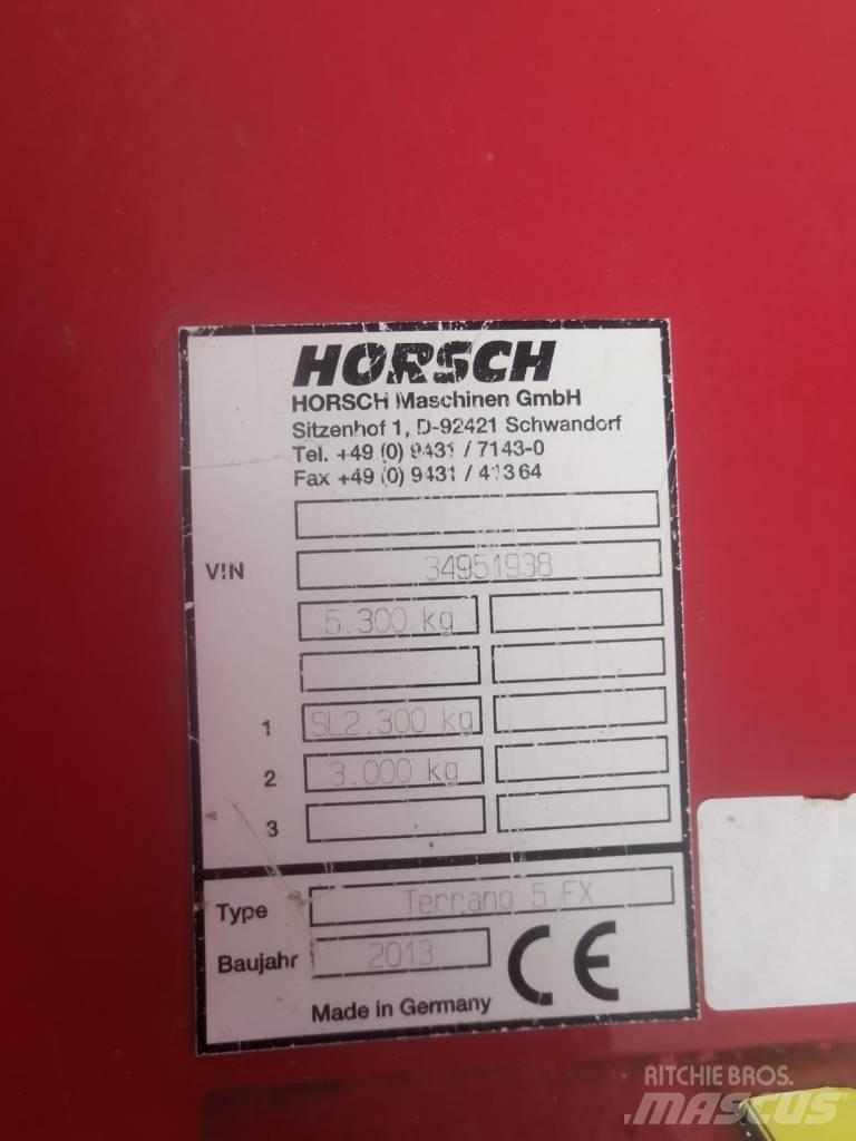 Horsch Terrano 5 FX Cultivadores