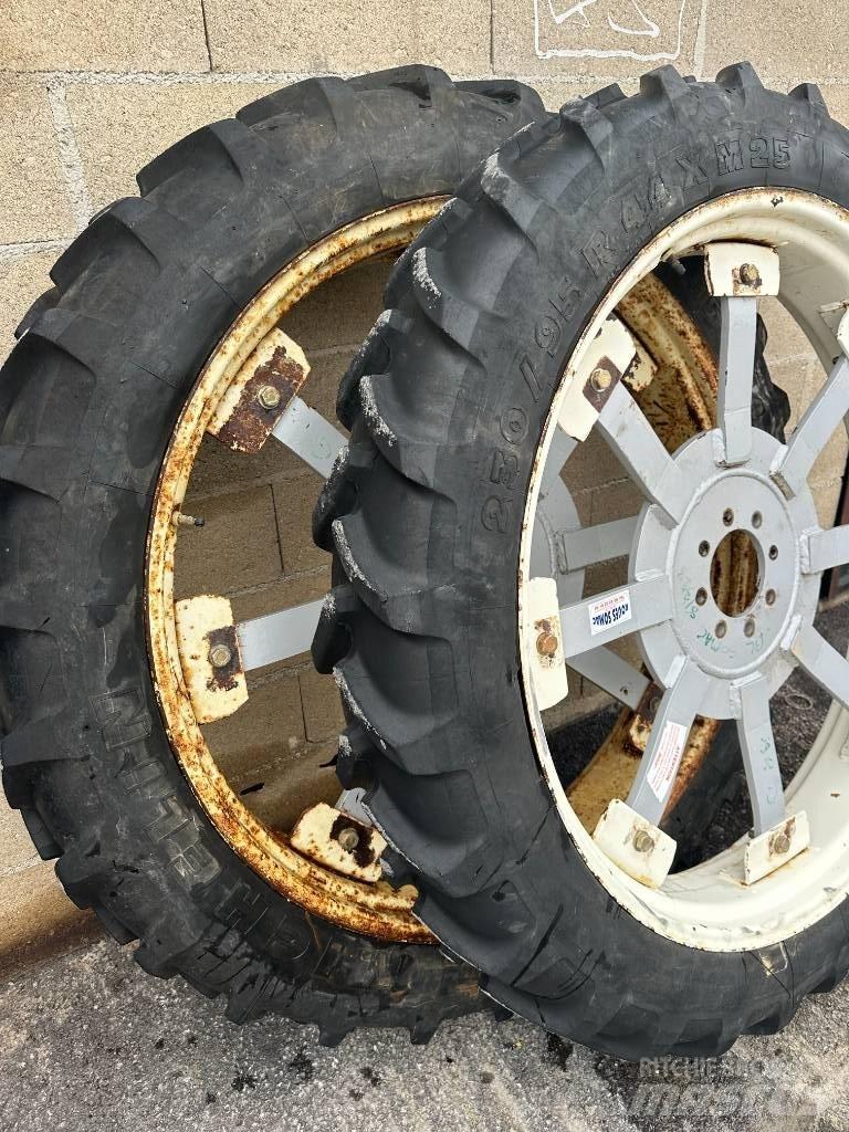 Michelin 230/95R48 Neumáticos, ruedas y llantas