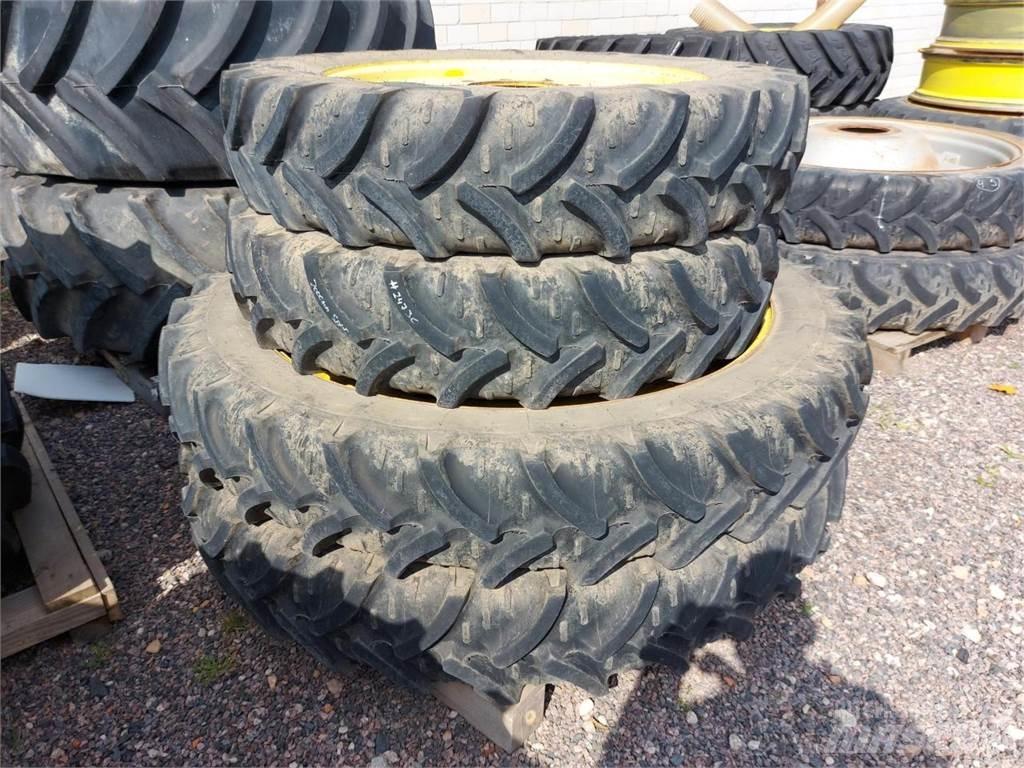 Kleber 270/95R32 Neumáticos, ruedas y llantas