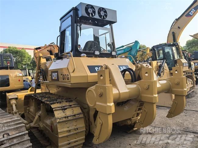 CAT D 7 G Buldozer sobre oruga