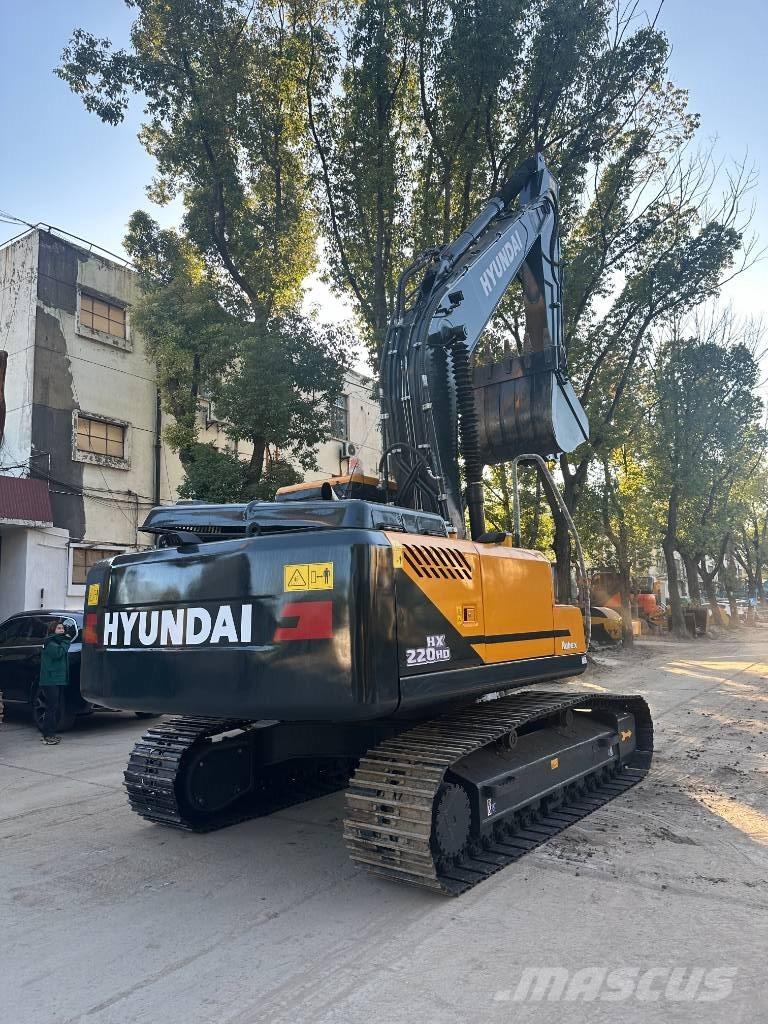 Hyundai HX 220 Excavadoras de cadenas
