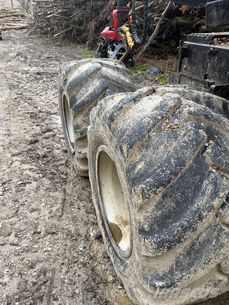 Komatsu 931 Cosechadoras