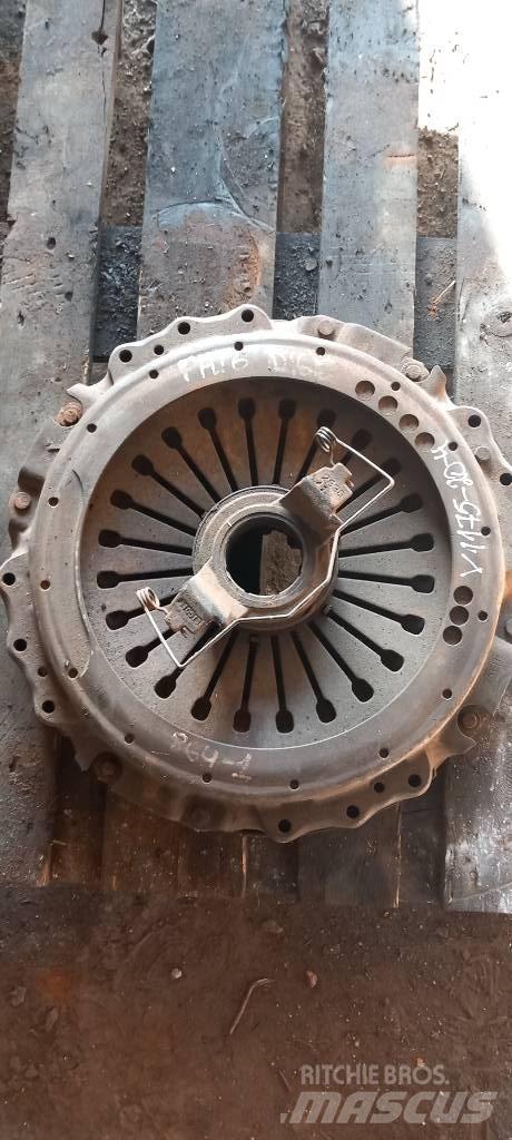 Volvo FH 16.     21635824 Motores