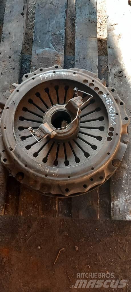 Volvo FH 16.     21635824 Motores