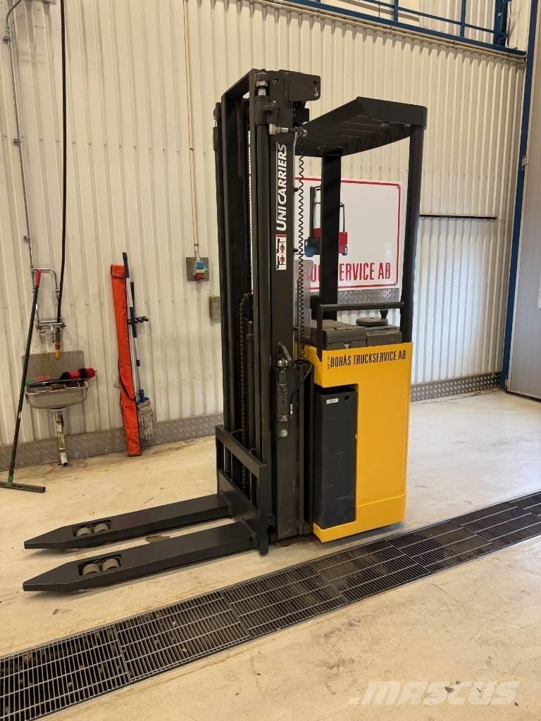 Atlet truck AJN 160 Apiladores eléctricos autopropulsados