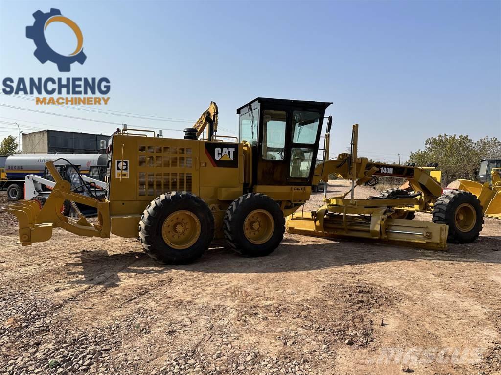 CAT 140 H Motoniveladoras