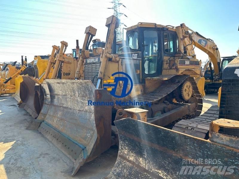 CAT D 6 R Buldozer sobre oruga