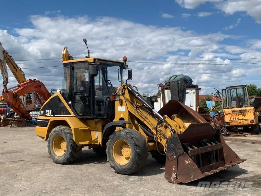 CAT 908 Cargadoras sobre ruedas