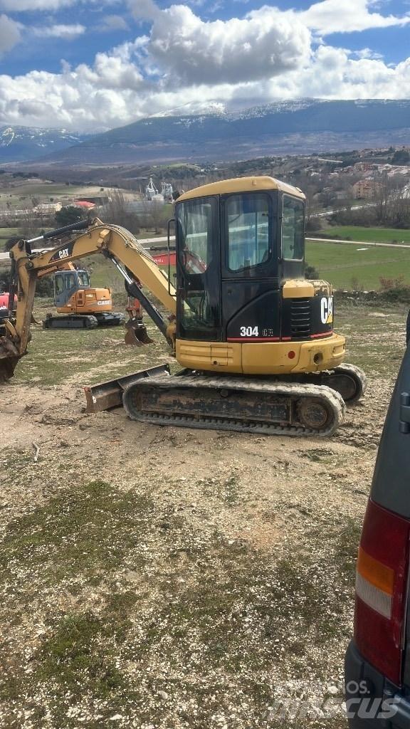 CAT 304 CR Mini excavadoras < 7t