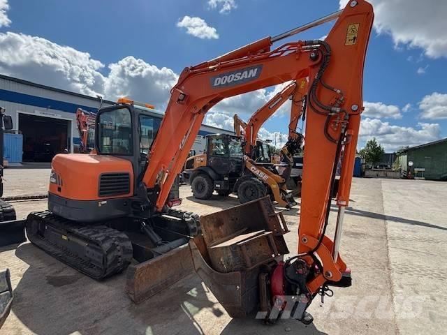 Doosan DX 62 R-3 Mini excavadoras < 7t