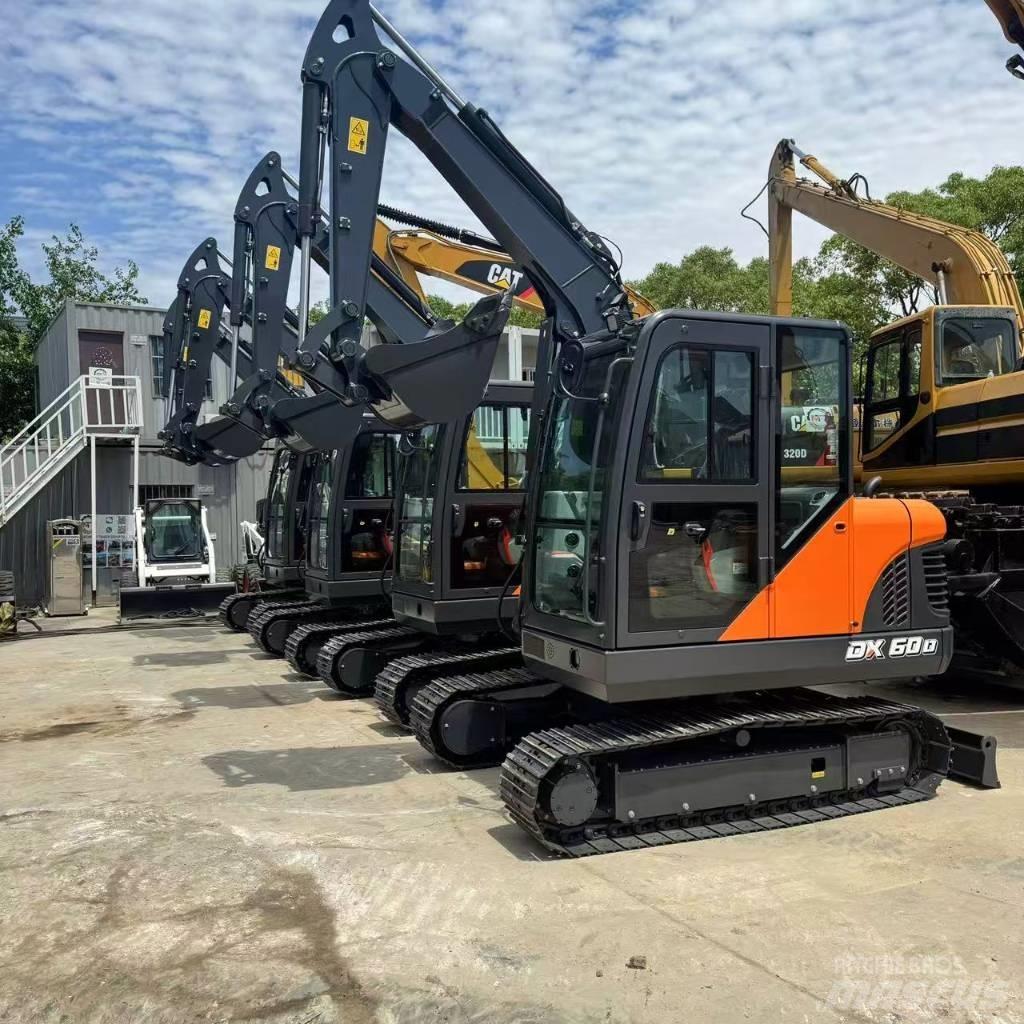 Doosan DX 60 Excavadoras de cadenas