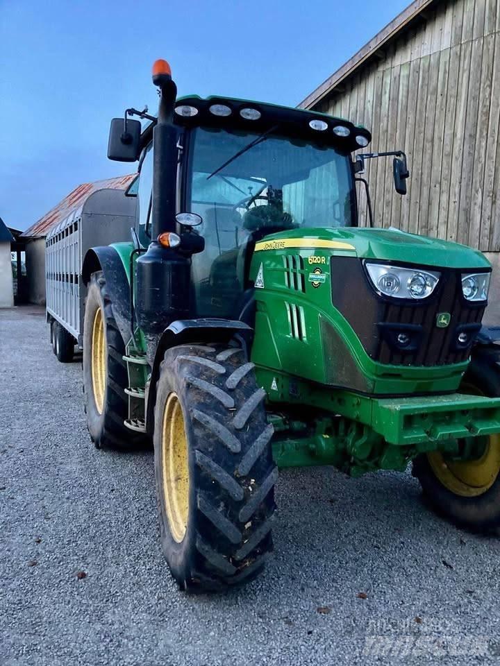 John Deere 6120 R Tractores