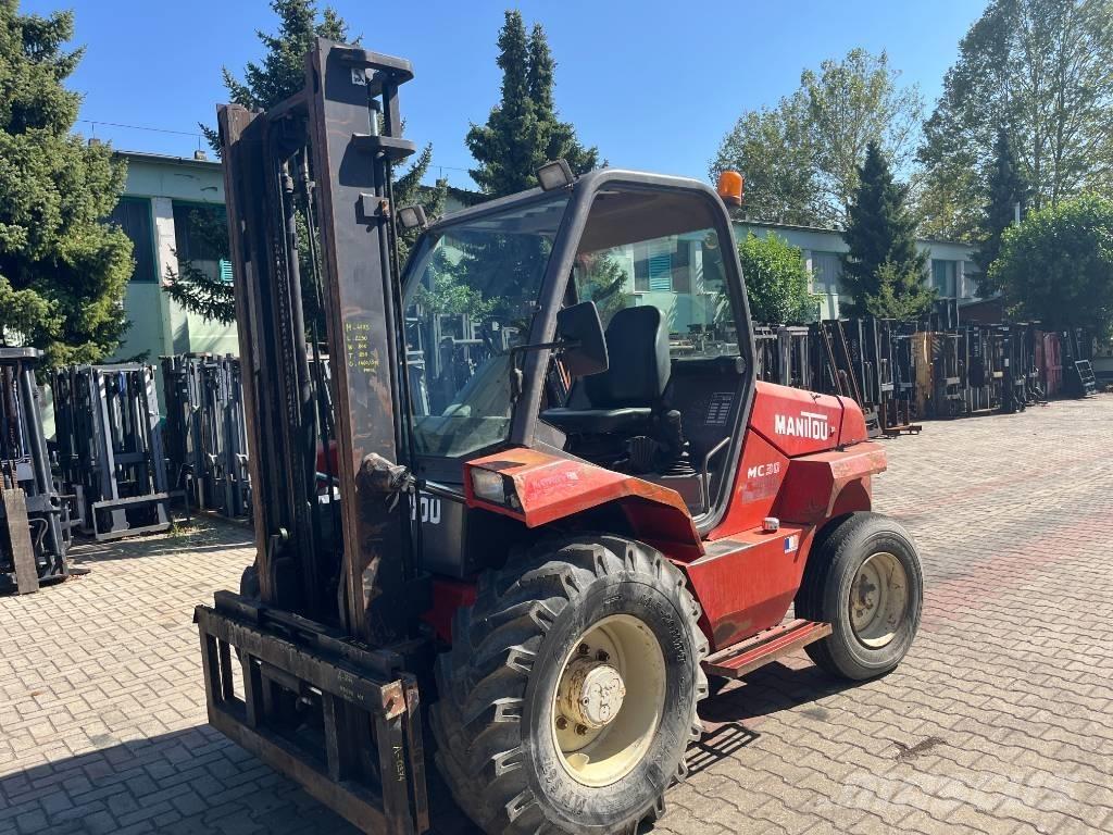 Manitou MC 30 V-4173 Carretillas elevadoras todo terreno