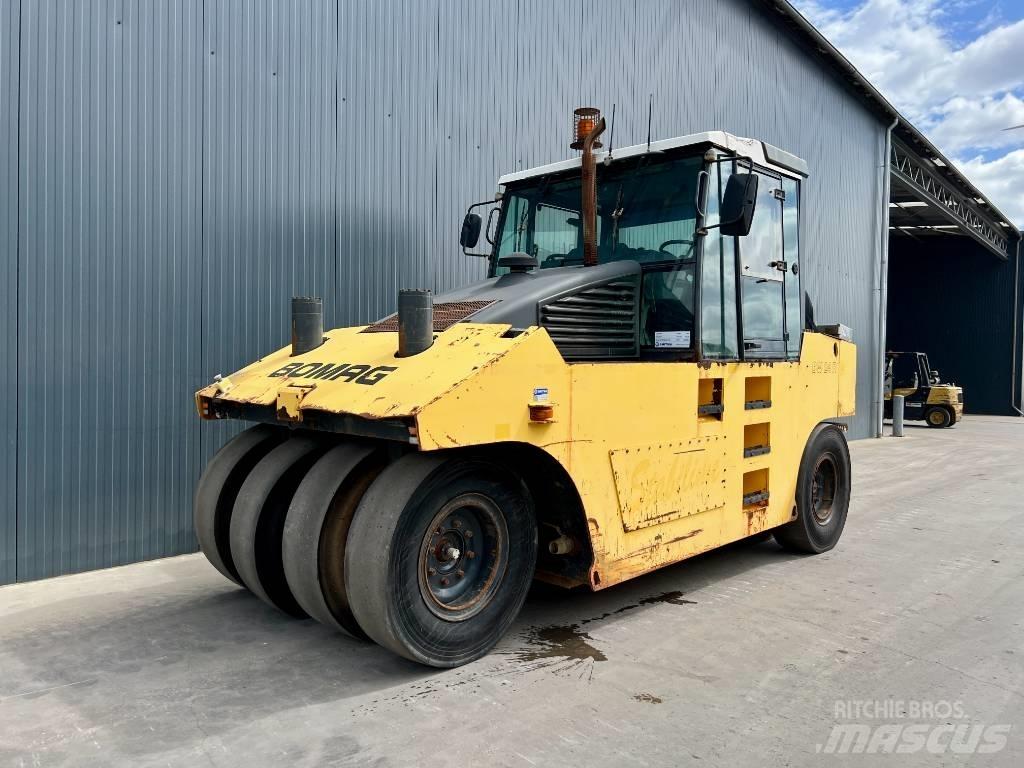 Bomag BW24R Rodillos sobre neumáticos