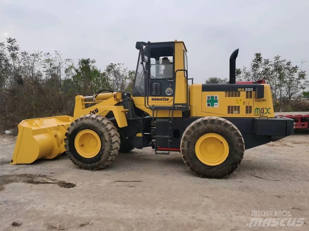 Komatsu WA 320-5 Cargadoras sobre ruedas
