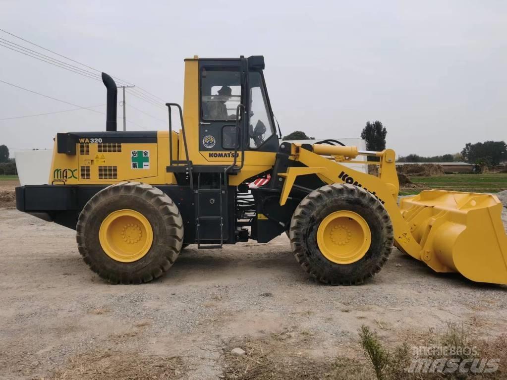 Komatsu WA 320-5 Cargadoras sobre ruedas
