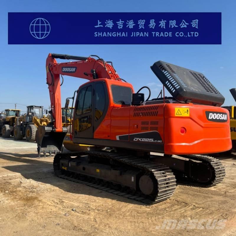 Doosan DX 225 Excavadoras de cadenas