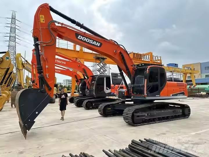 Doosan DX 300 LC Excavadoras de cadenas