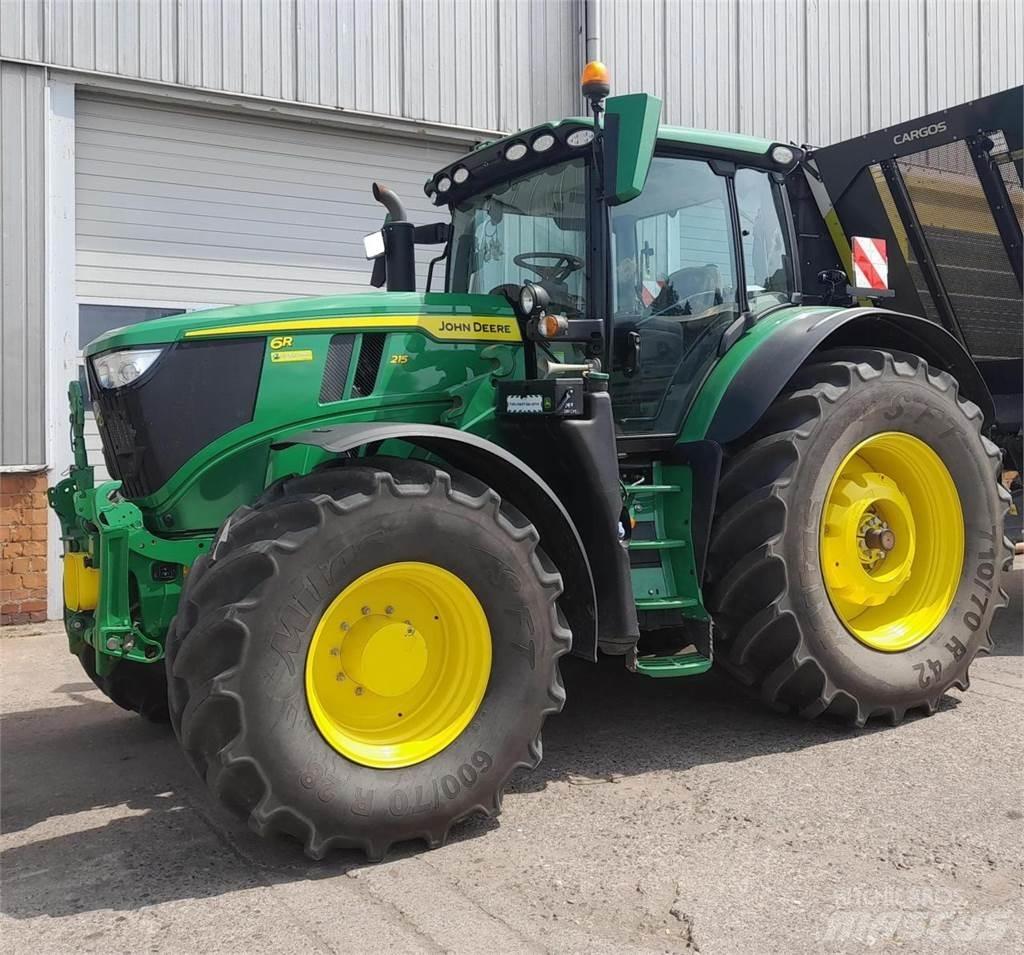 John Deere 6R 215 Tractores