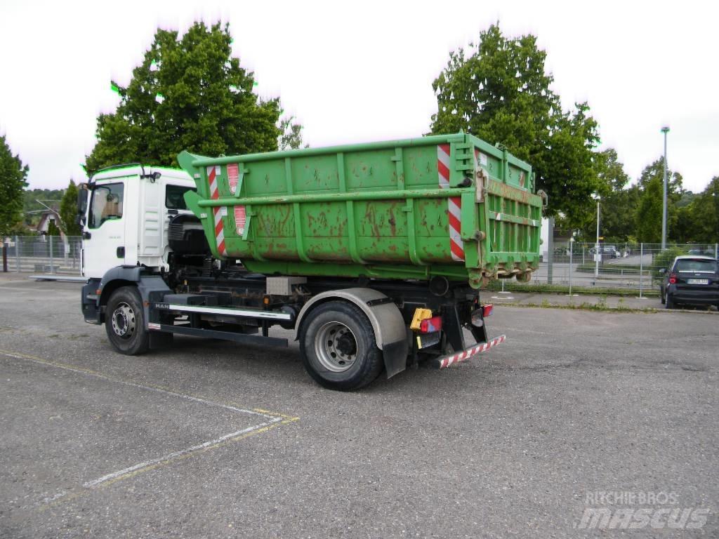 MAN TGM 18.320 Camiones polibrazo