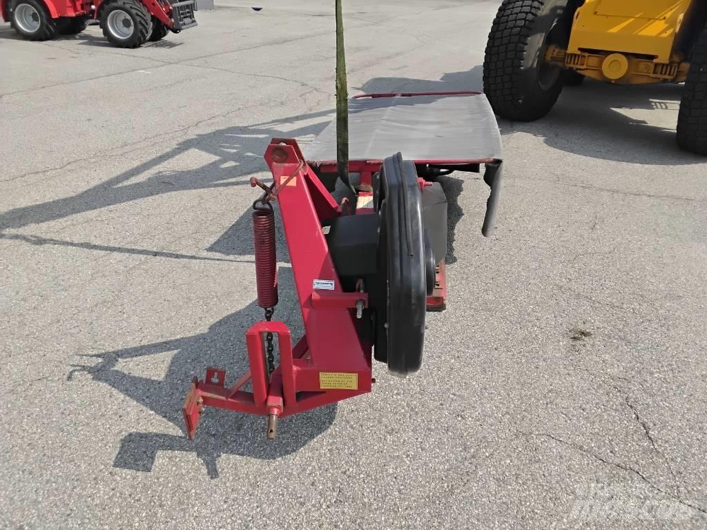 YLÖ NK185 Segadoras